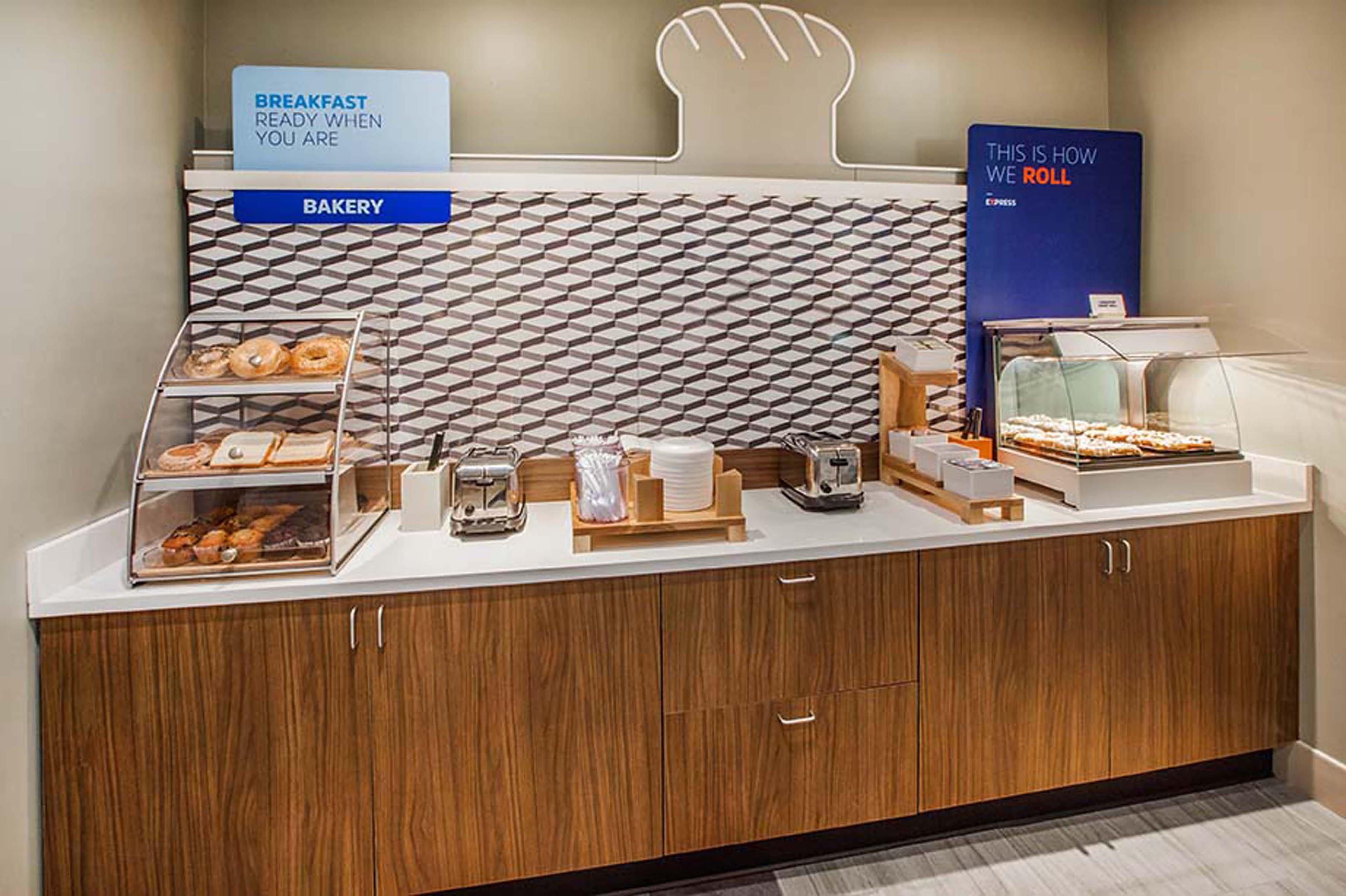 Holiday Inn Express & Suites Lebanon-Nashville Area By Ihg Εξωτερικό φωτογραφία
